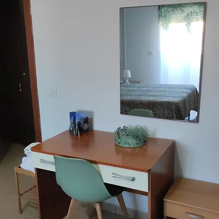 Bed And Breakfast Oasi Reggio Calabria Room photo